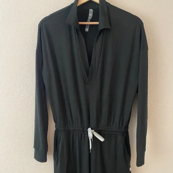 Vuori Lux Intentions Long Sleeve Jumpsuit - Picture 2 of 11